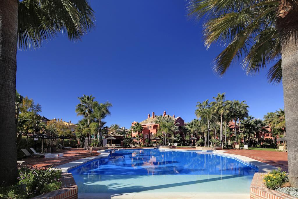 Vasari Resort Marbella Exteriör bild